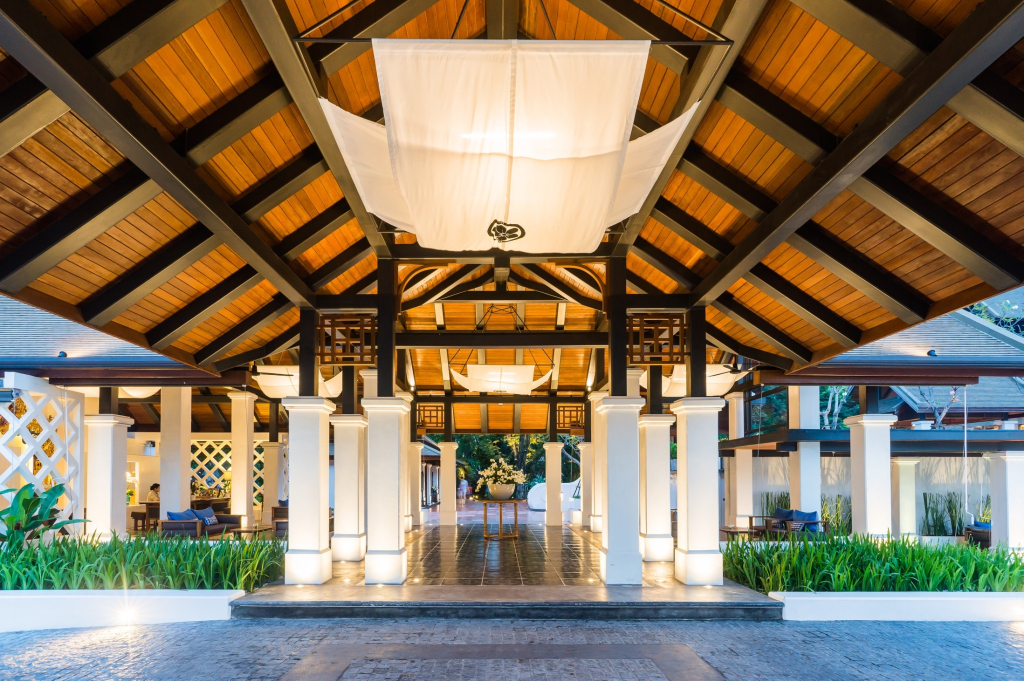 Курортный отель Chaweng Regent Beach Resort