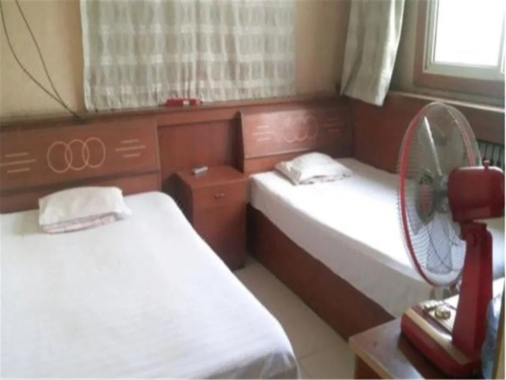 Dezhou Pingyuan Zhongtai Inn