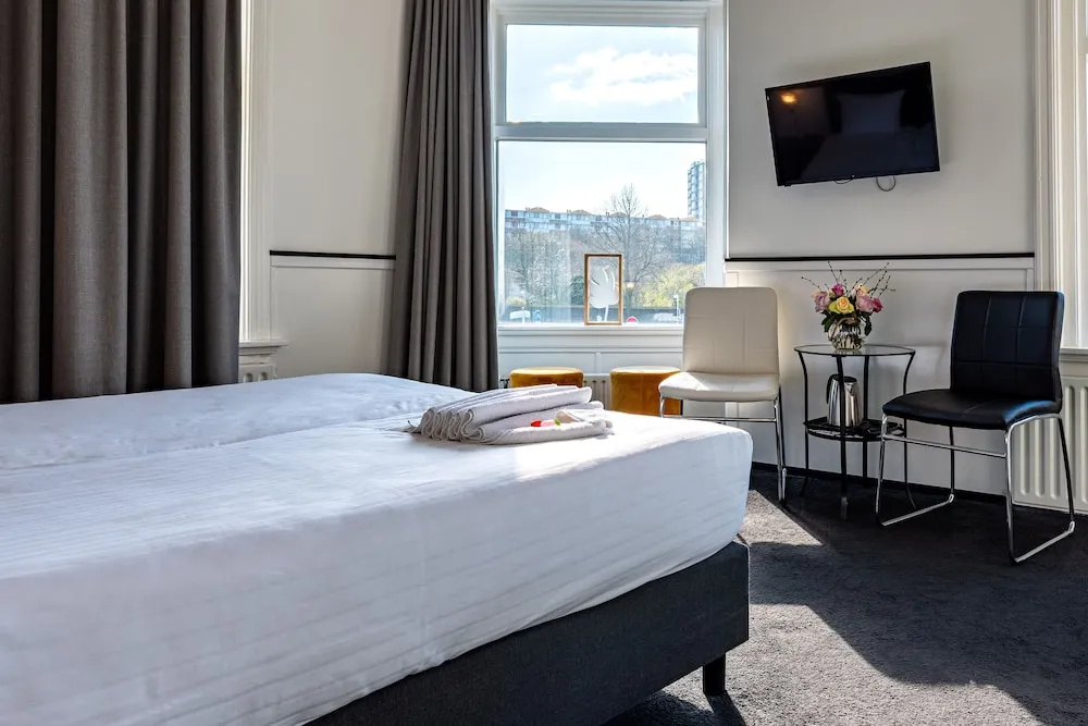 Stad & Strandhotel Elisabeth
