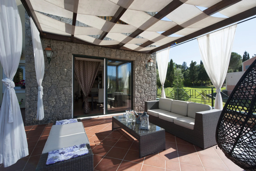 Villa Dionisia