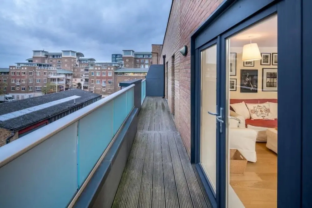 Spacious 3bed2bath W/balcony in Battersea