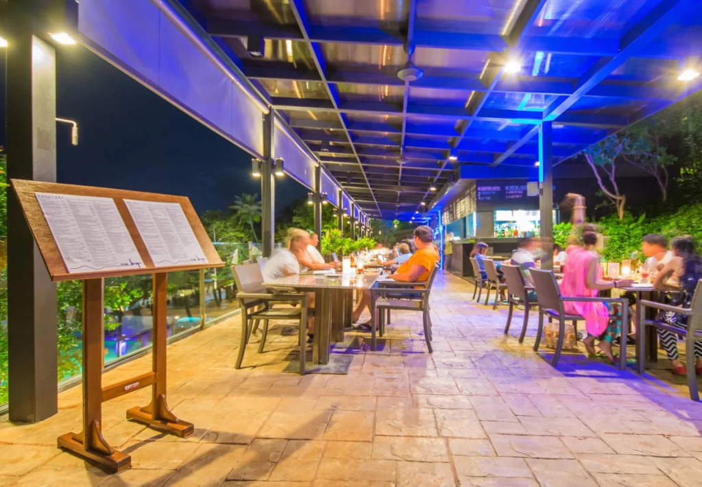 SUNSURI PHUKET Resort, Nai Harn Beach