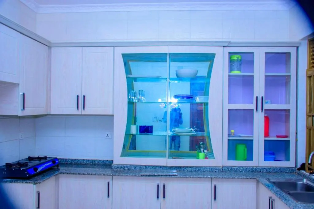 House - Sleeps 12 - Garden - Parking - Pets Ok