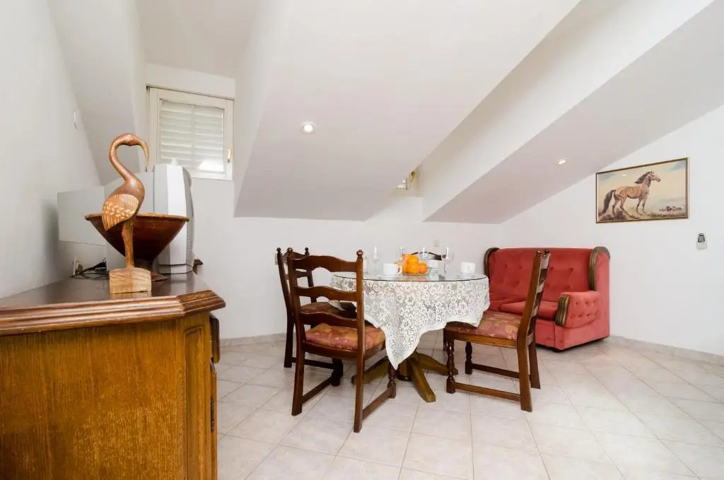 Apartment La Marina