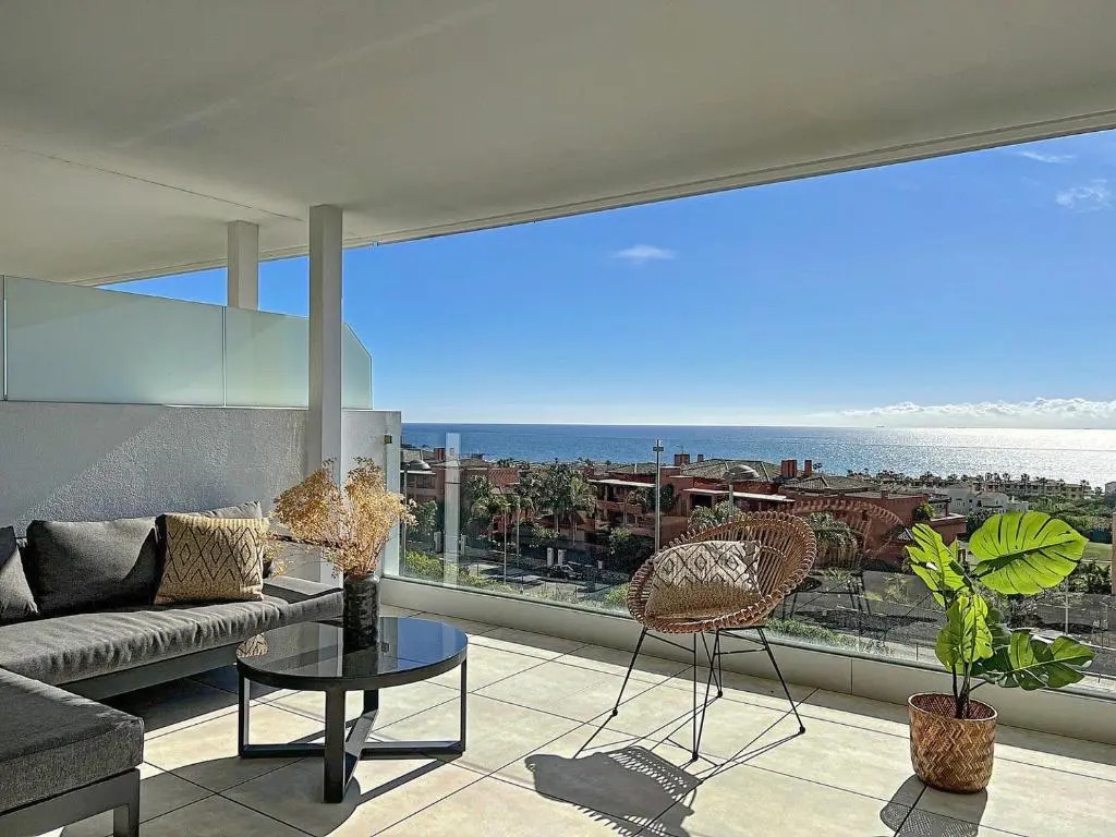 Via Celere 2332 Luxury Sea View Apartment