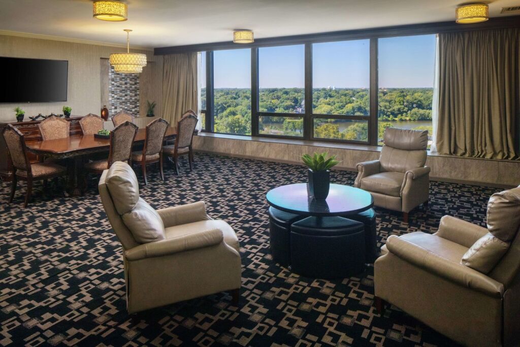 DoubleTree by Hilton Cherry Hill Philadelphia