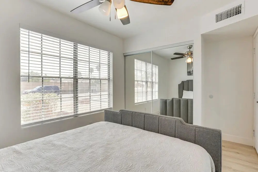 Glendale Home w/ Pool, Basketball + Bbq!