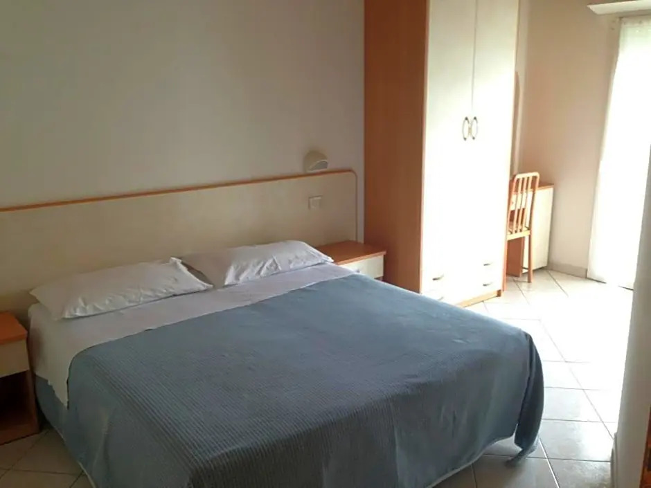 Hotel Vienna Rivazzurra