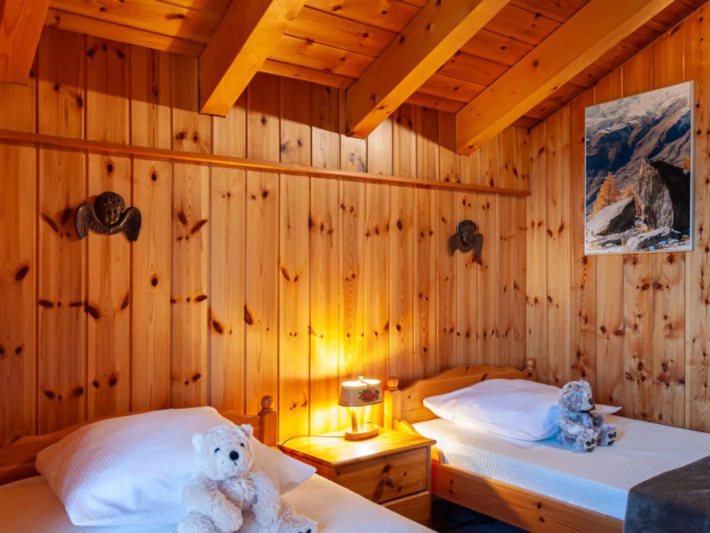 Chalet Valet de Coeur by Interhome