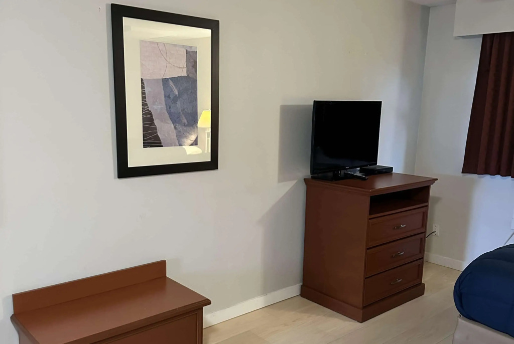 Travelodge by Wyndham Langley