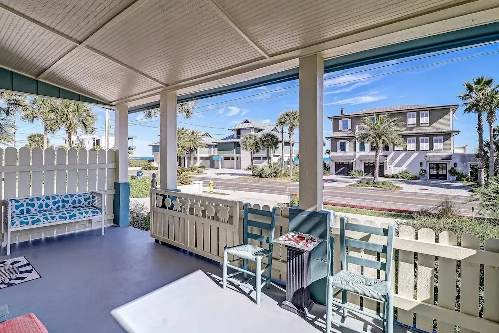 Dog Friendly Old Fernandina Style Home with Extra Studio Room by RedAwning