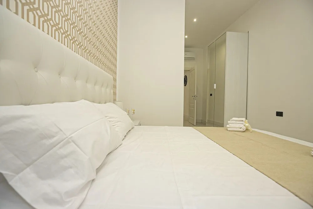 JOIVY Stylish 3-bed flat near the Genoa Aquarium