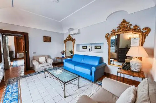 Ravello Art Apartments