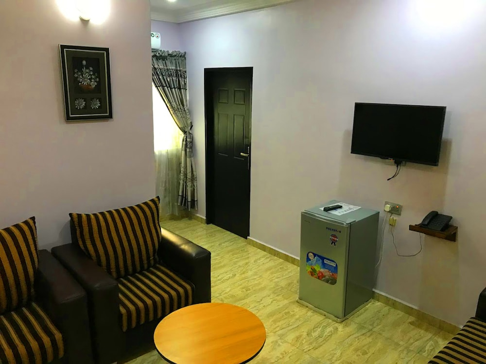 Vicpealia Hotel Ltd