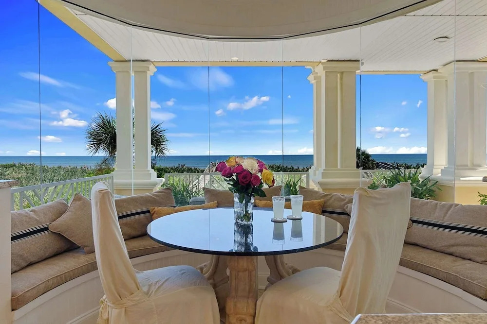 4 Bedroom Beach Bliss