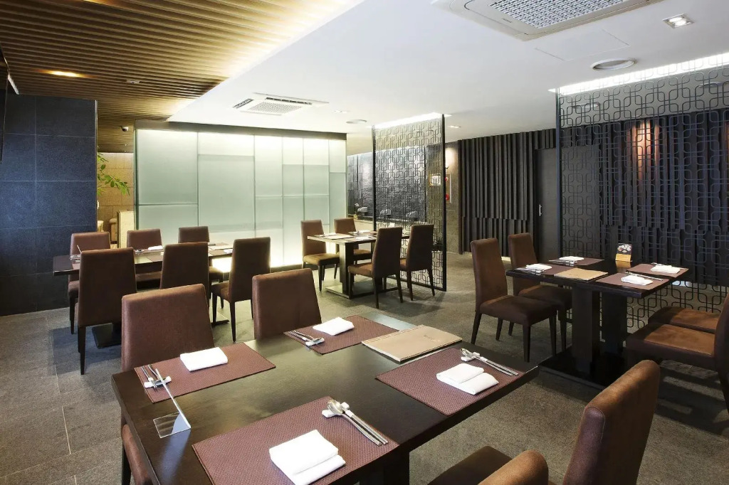 Commodore Hotel Busan