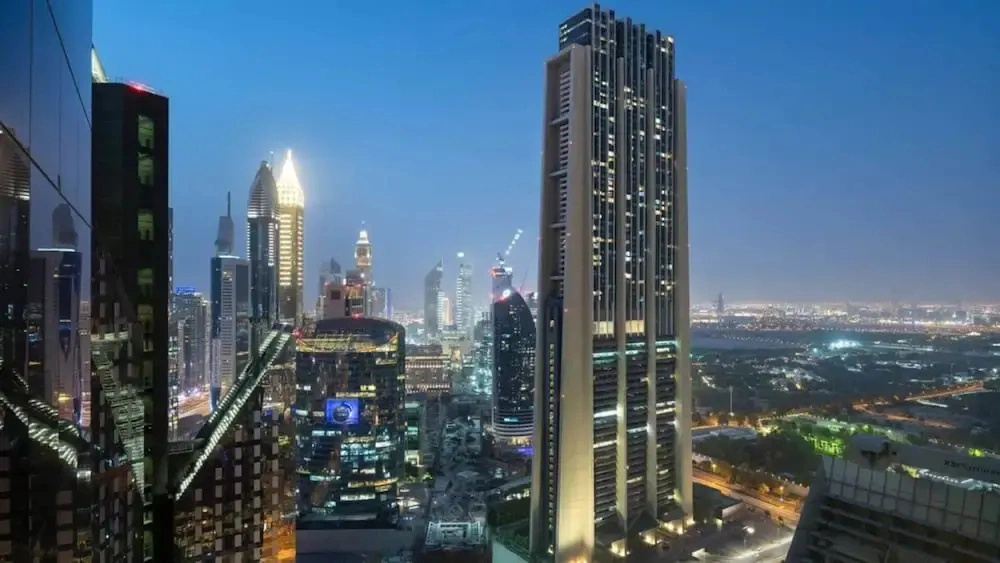 Silkhaus Stunning View in Iconic Tower Pool Gym