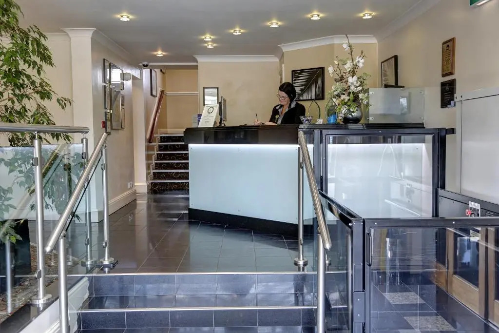 Best Western Plus Milford Hotel