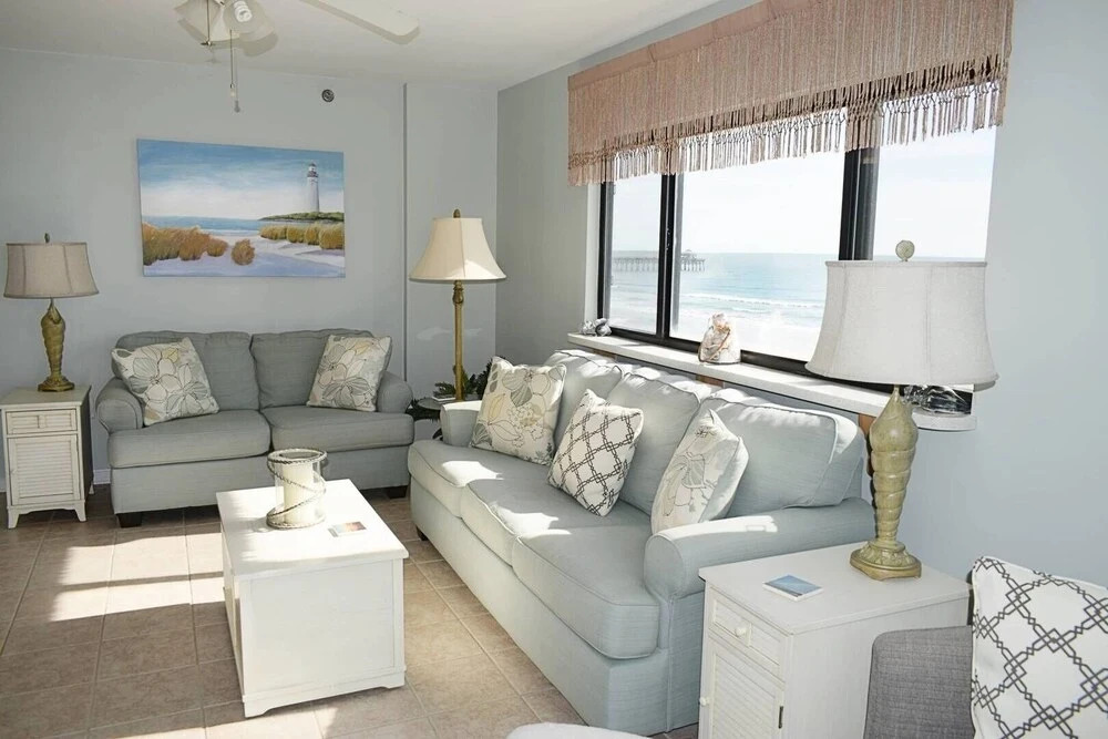 Shalimar 3b 2 Bedroom Condo by RedAwning