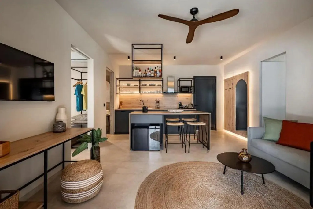 PLACES Hvar Hotel by Valamar