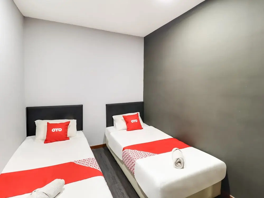 OYO 89381 Moonnight Hotel