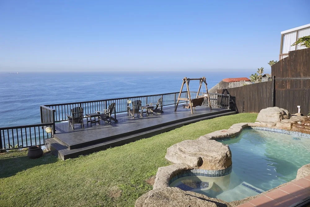 Garvies Surf House
