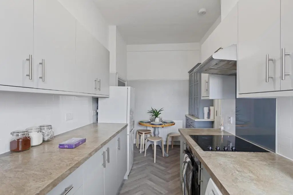 Lovely 3 bedroom apartment in Aberdeen Centre