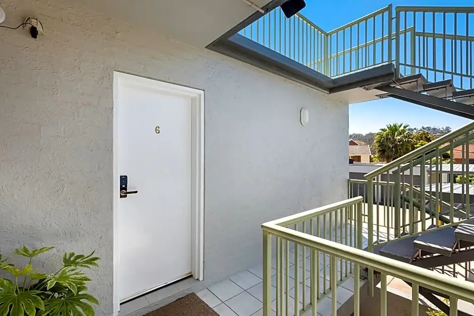 The Palms Apartments