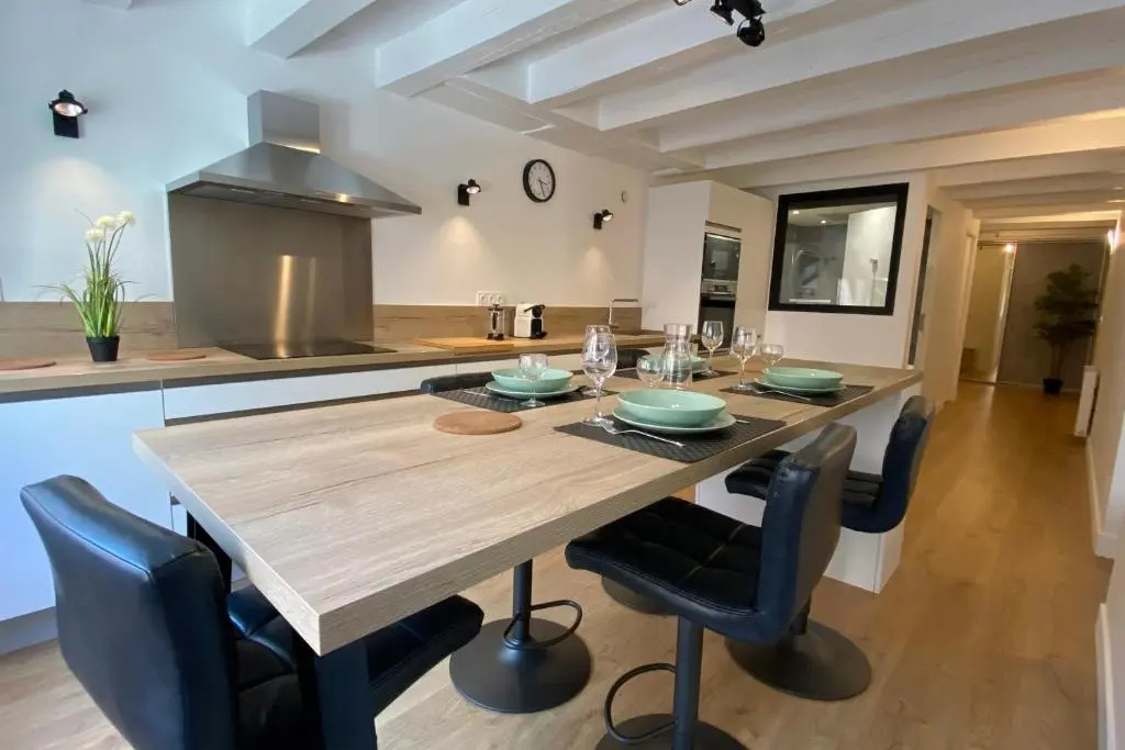 Le Royal 4 - Appartement pour 4 personnes au centre ville