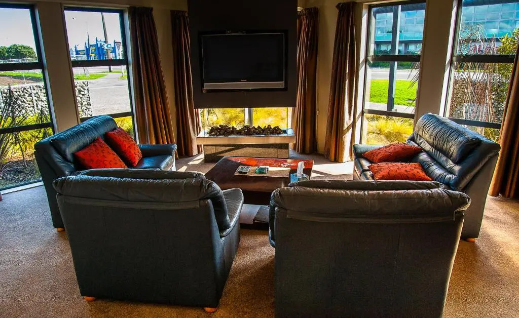 Coleraine Suites & Apartments