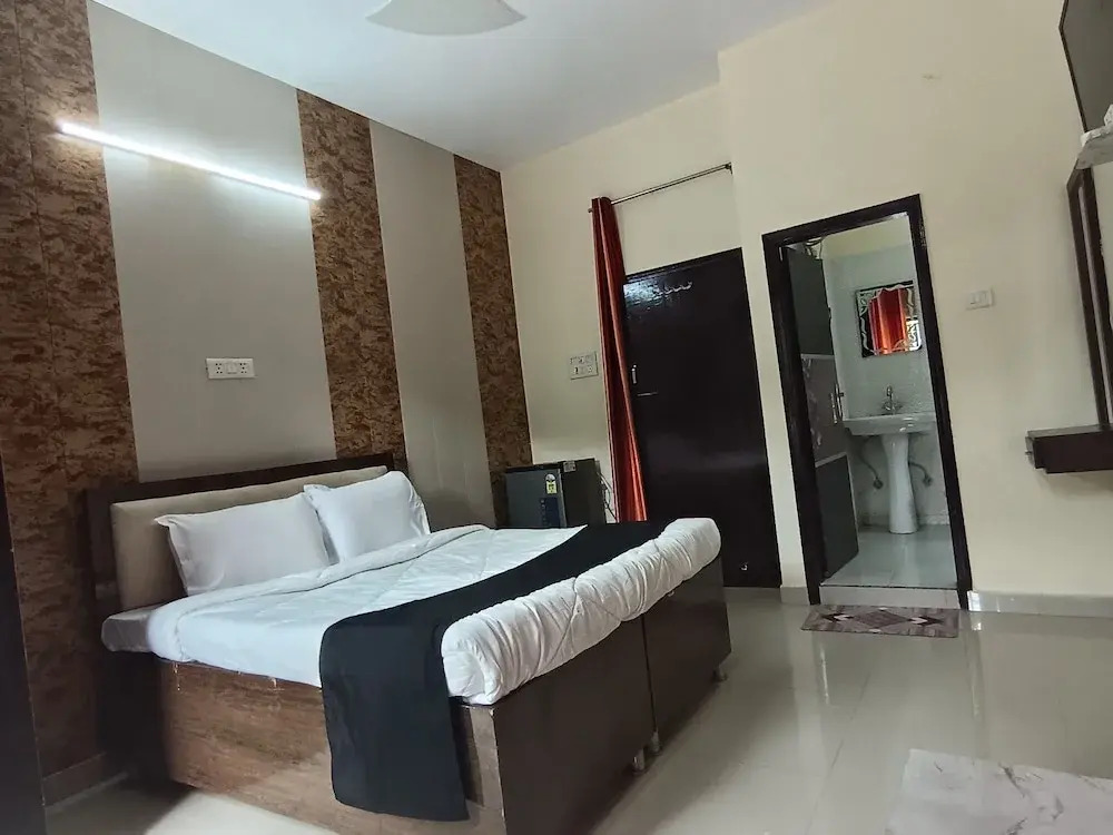 Tiger Eye Resort