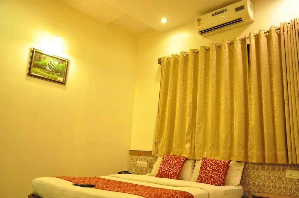 The Classic Rooms