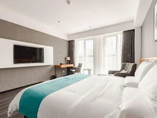 Starway Hotel