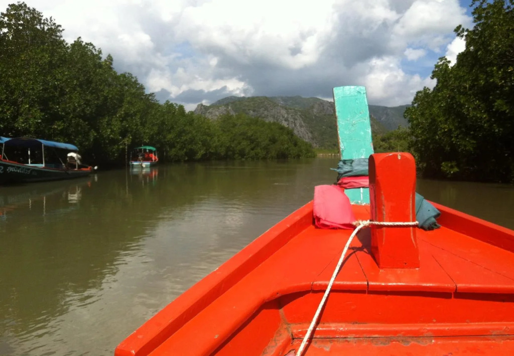 Sea Harmony Eco Lodge