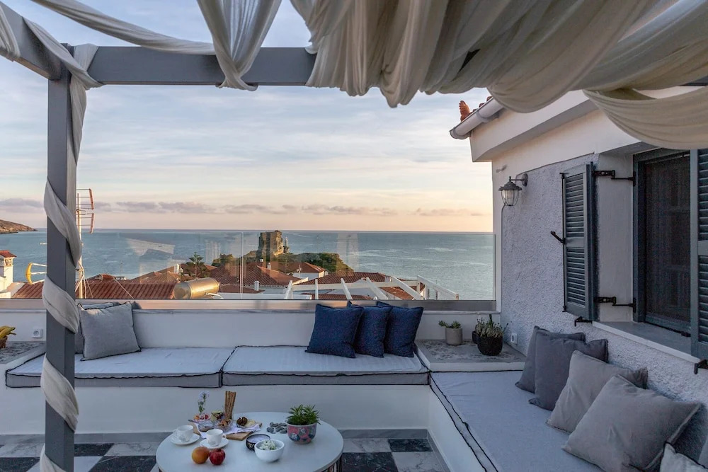 CAMARA SUITES