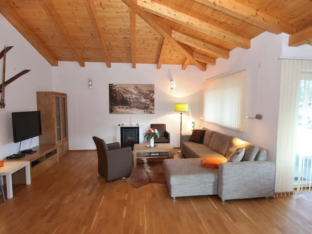 Boutique Penthouse in Piesendorf near Ski Area