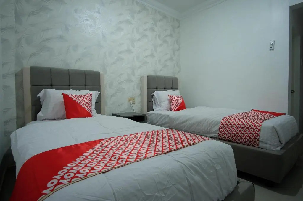 OYO 487 Gajah Mada Hotel