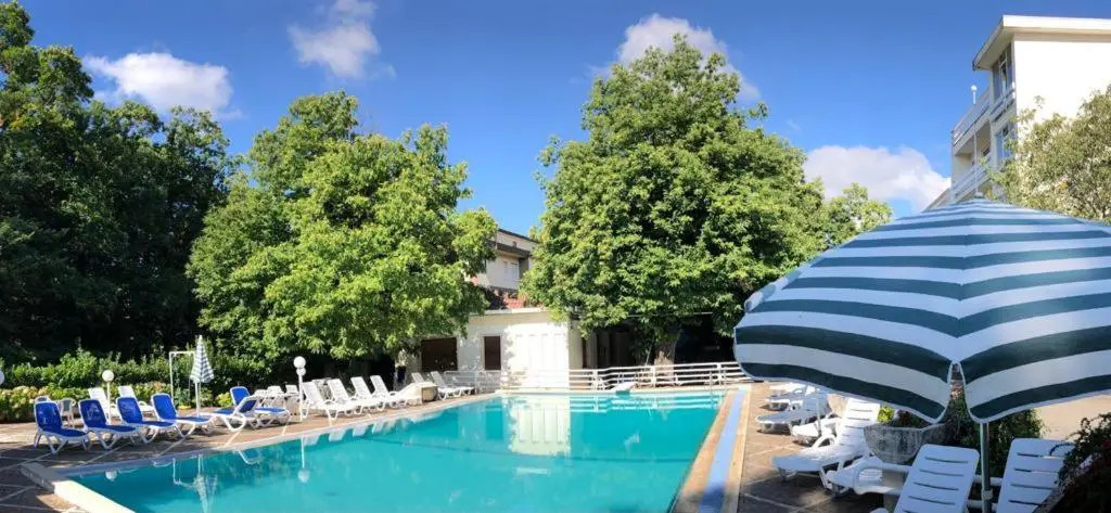 Mondial Park Hotel