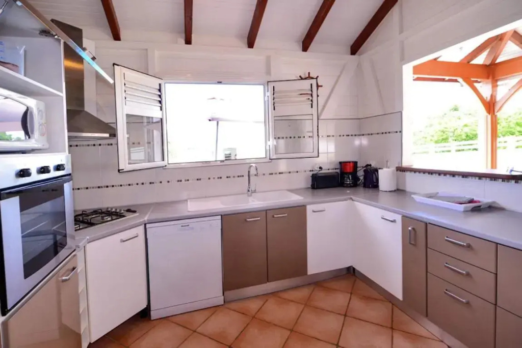 Villa créole et bien etre exclusif avec piscine et jacuzzi privé