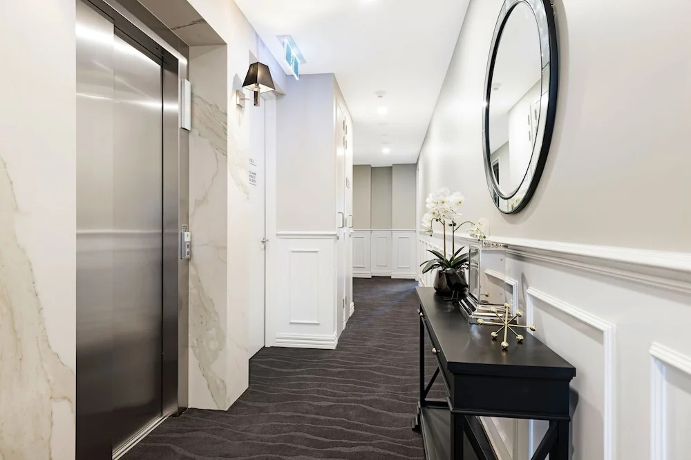Manhattan Apartments - Notting Hill