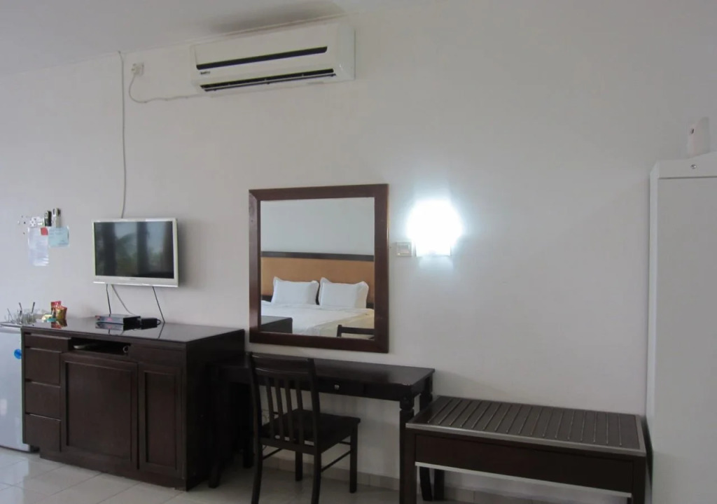 Labu Labi Residence