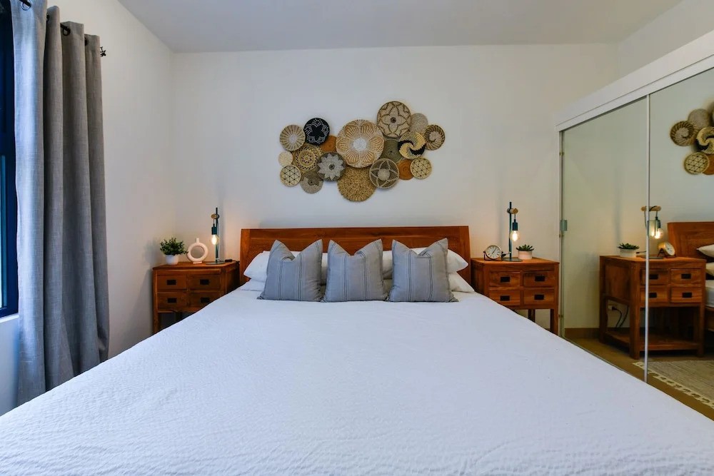 NEW Gorgeous Listing With Hot Tub& Golf Course View! in Tierra del Sol!