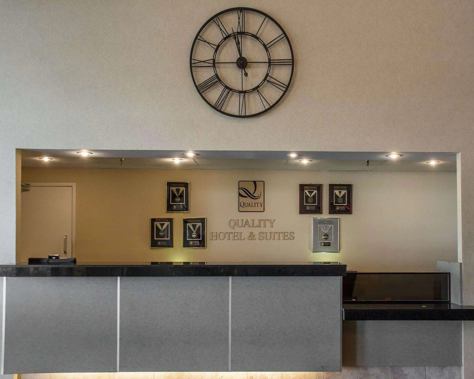 Quality Hotel & Suites