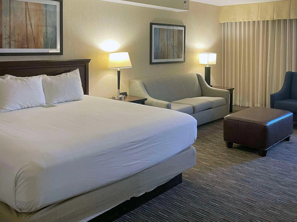 Prado Hotel