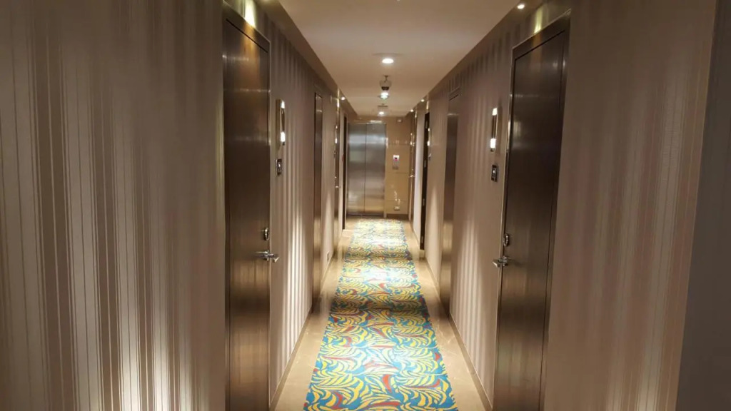 Hotel Peninsula Redpine