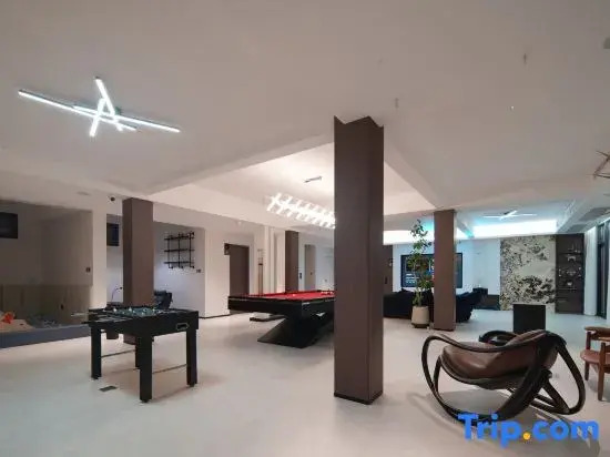 Xijian IXIXIX one Contentent · Private Hot Spring Homestay