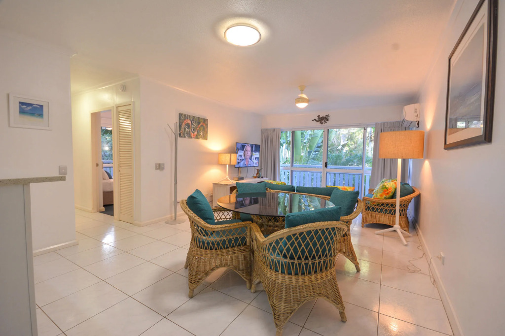 The White House Port Douglas