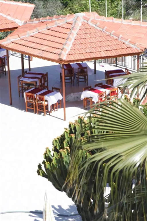 Apollon Hotel