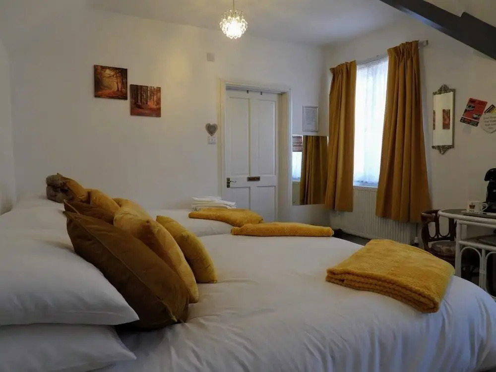 Kings Arms Hotel