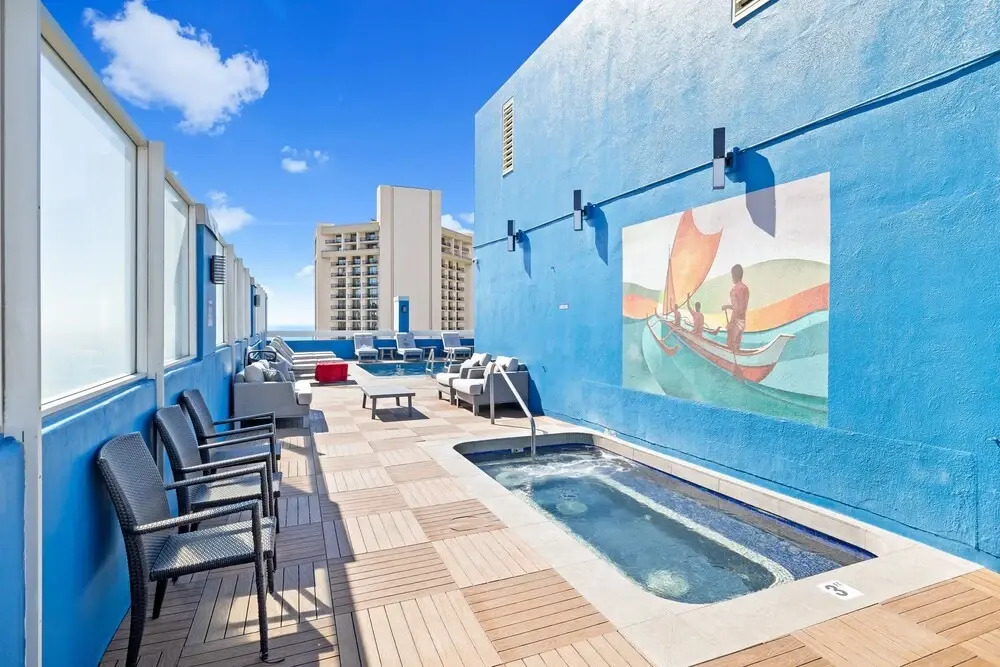 Pacific Monarch - 1 BR - Ocean & City Views